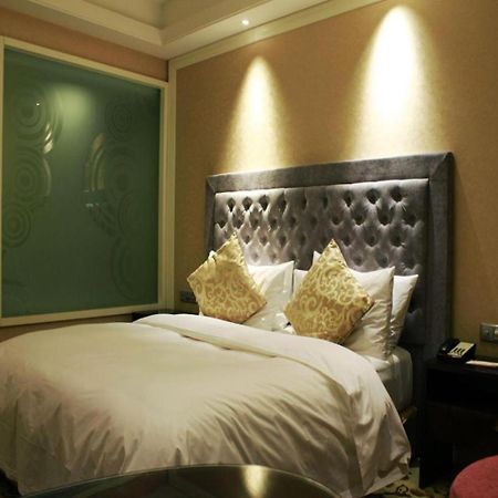 S&N Dalian Hotel Luaran gambar
