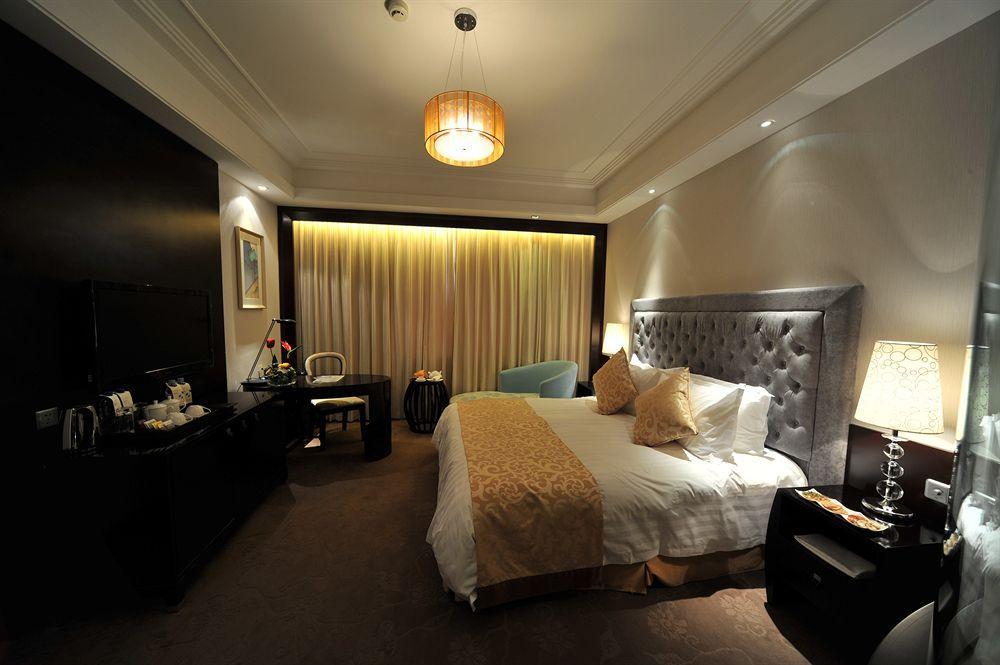 S&N Dalian Hotel Luaran gambar