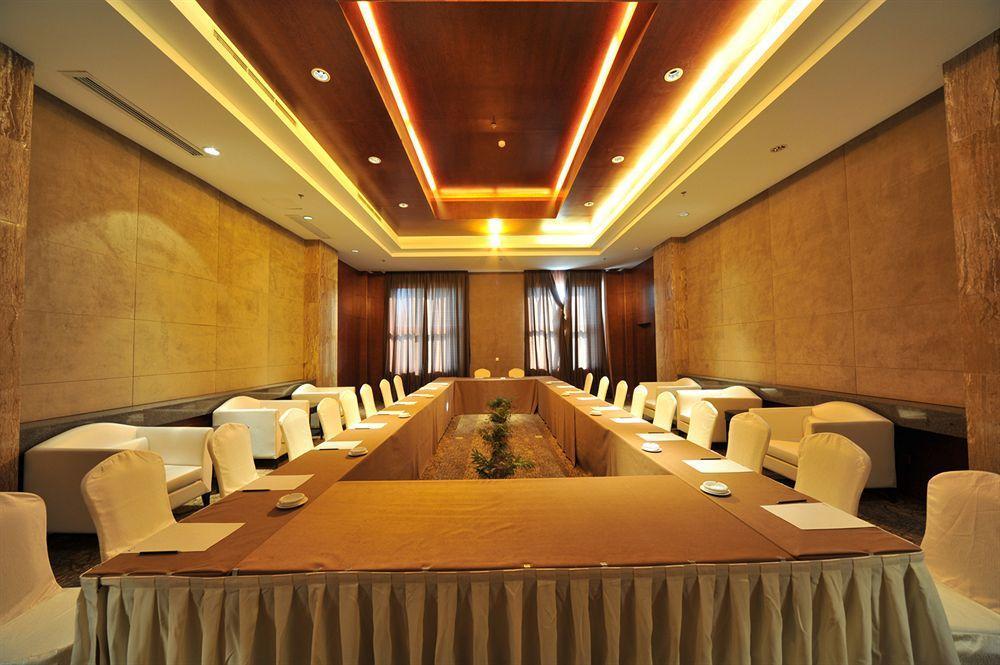 S&N Dalian Hotel Luaran gambar