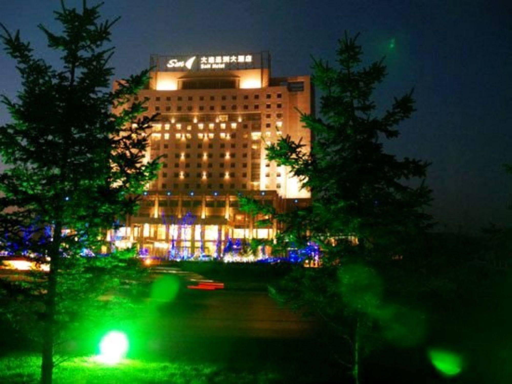 S&N Dalian Hotel Luaran gambar