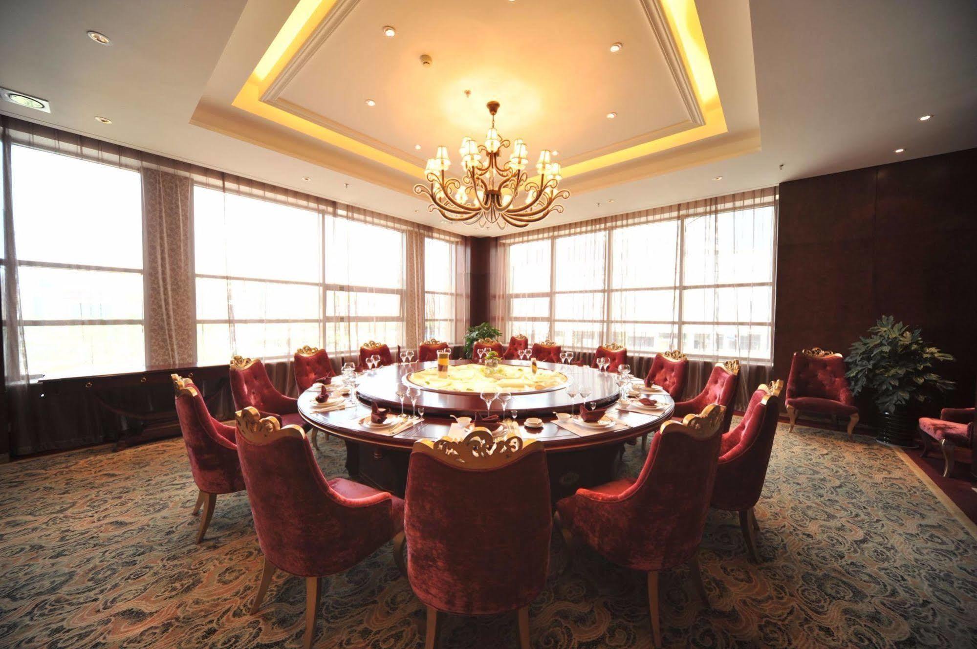 S&N Dalian Hotel Luaran gambar