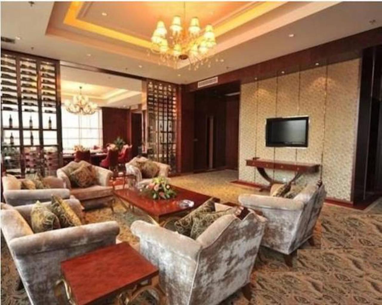 S&N Dalian Hotel Luaran gambar